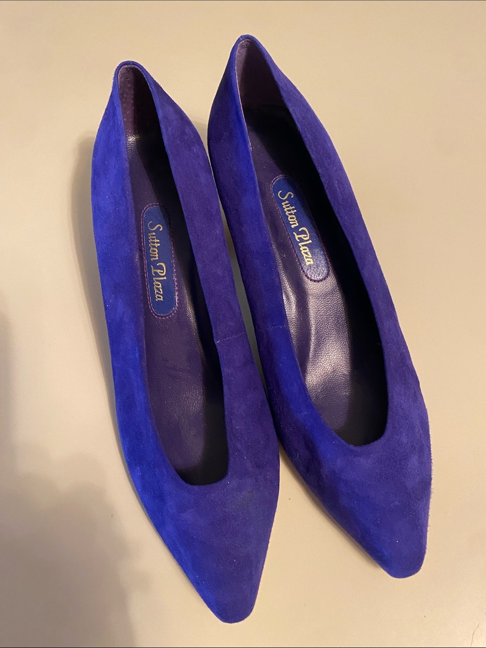 Vintage Suede Pointed-Toe Heels in Cobalt Blue 8.5M Office Collegiate Career